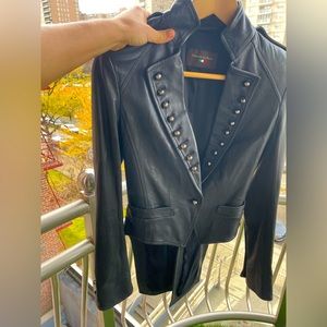 Bendetta Novi authentic vintage blue leather jacket. Size 42 Italian